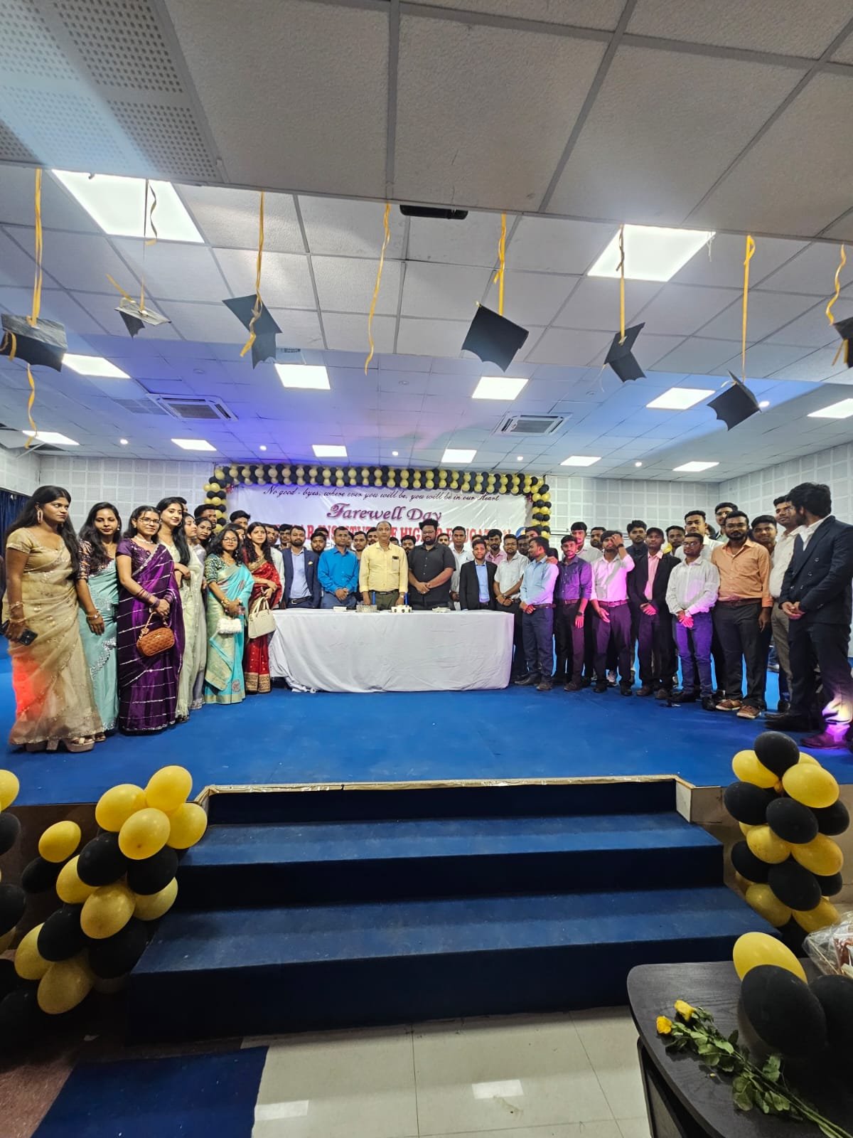 अम्बेदकर इंस्टीट्यूट में फेयरवेल समारोह, छात्र-छात्राओं ने बांधा समां - 6