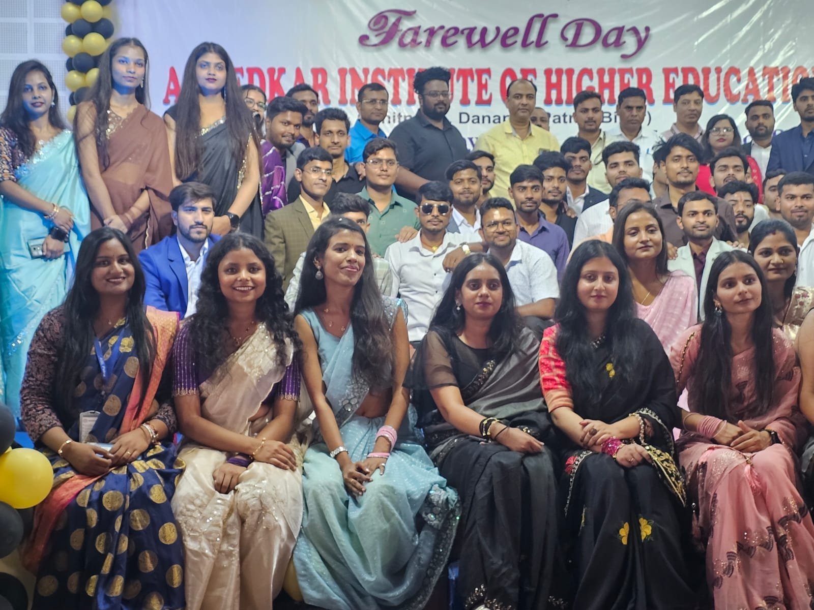 अम्बेदकर इंस्टीट्यूट में फेयरवेल समारोह, छात्र-छात्राओं ने बांधा समां - 2